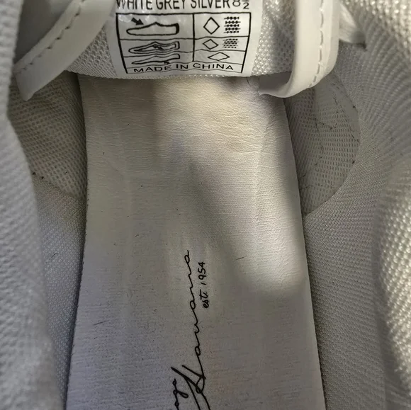 Running shoes - Picture 4 of 4